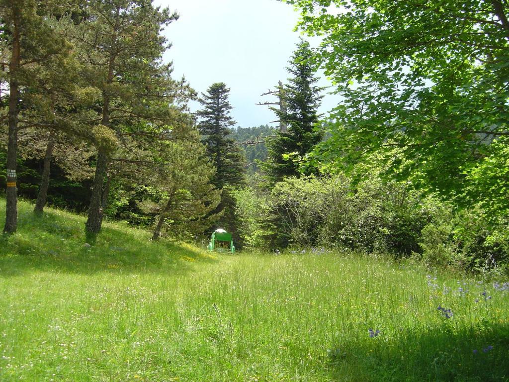 Aux Quatre Saisons Axat Bed & Breakfast Luaran gambar