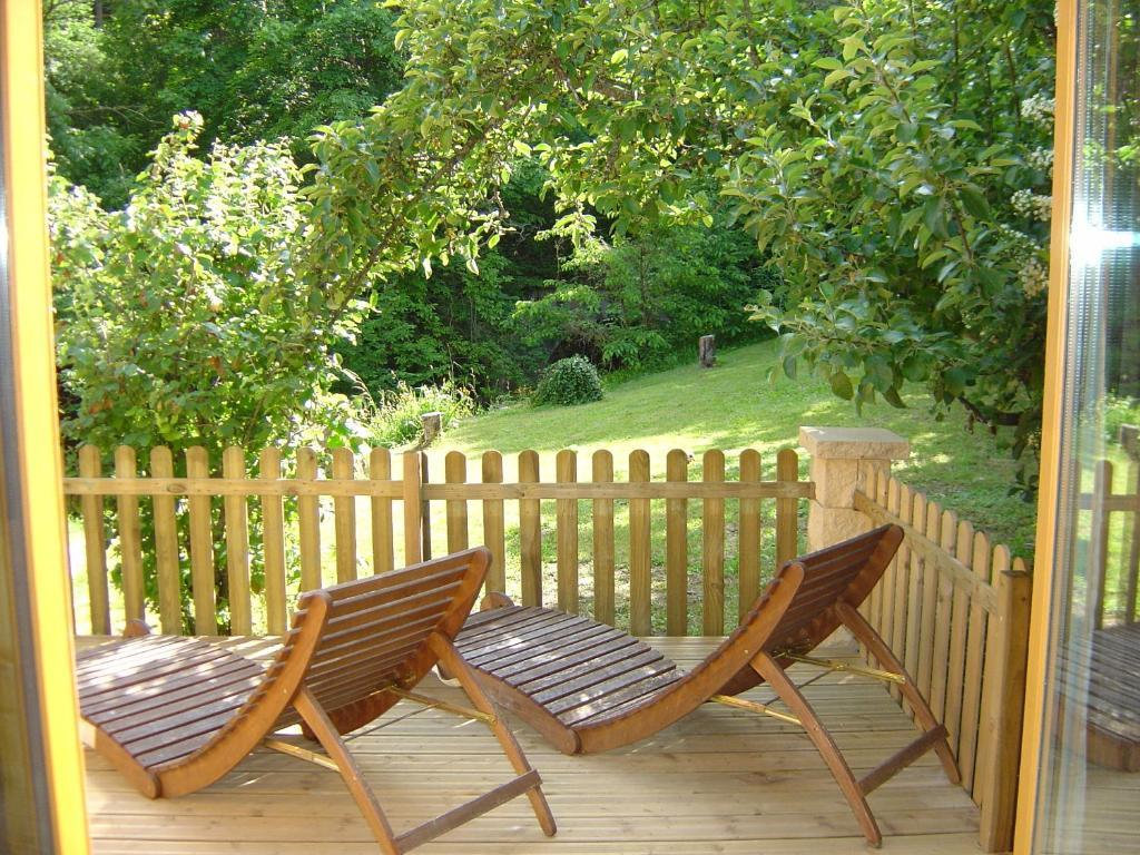 Aux Quatre Saisons Axat Bed & Breakfast Bilik gambar