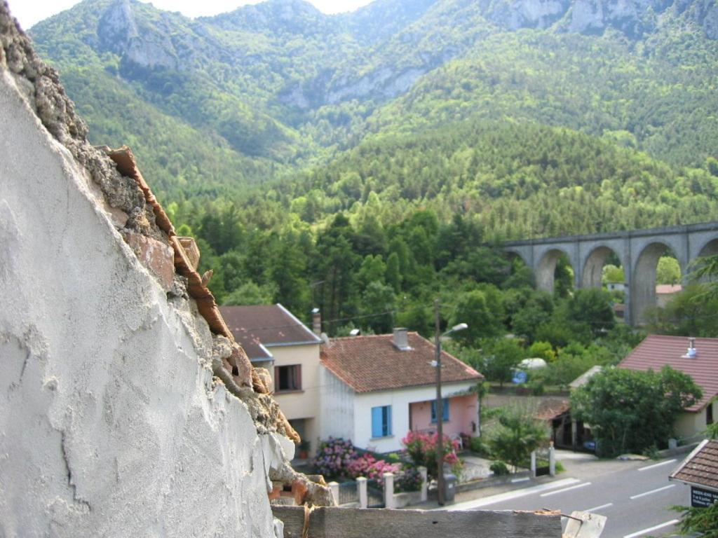 Aux Quatre Saisons Axat Bed & Breakfast Luaran gambar