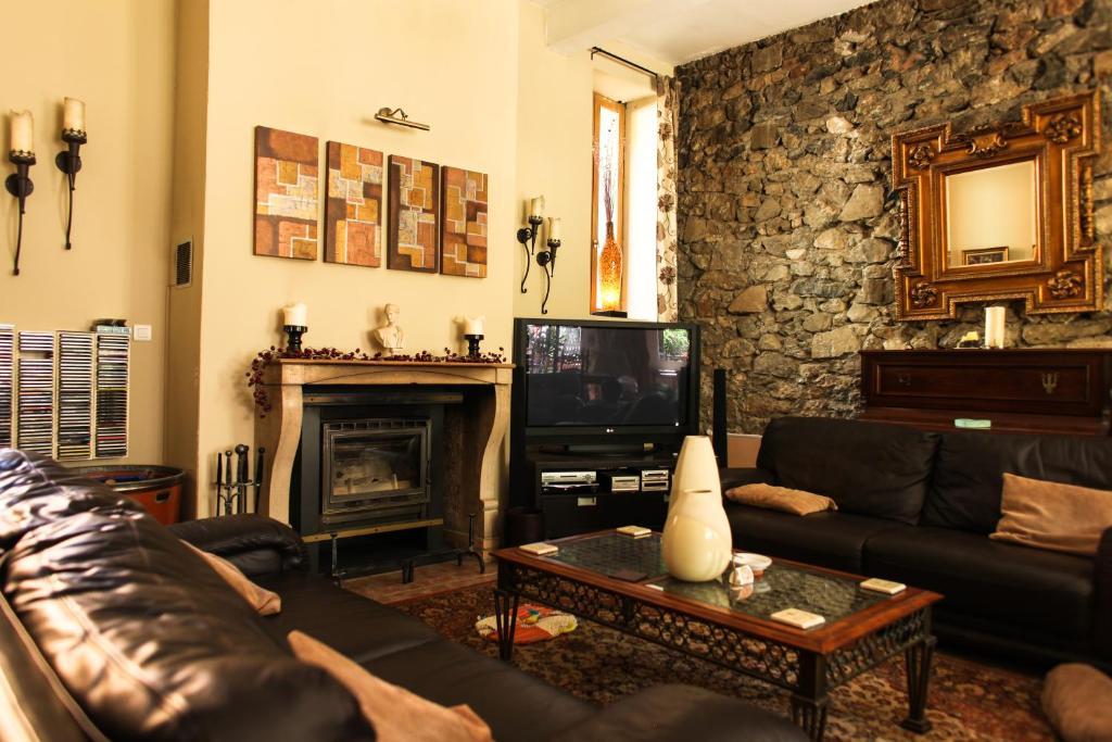 Aux Quatre Saisons Axat Bed & Breakfast Luaran gambar